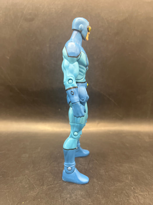 DC Universe Classics Blue Beetle