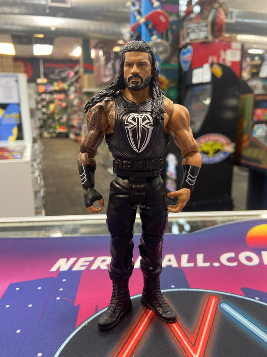 WWE Mattel Basic Series 66 Roman Reigns