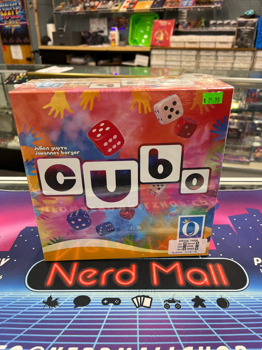 Cubo w/ Queenie 1-2-3 (Sealed)