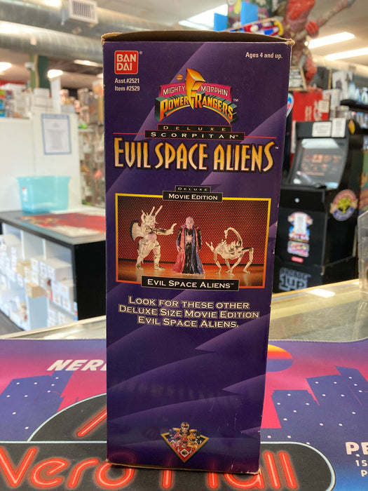 1995 Bandai Mighty Morphin' Power Rangers Evil Space Aliens Deluxe Scorpitan