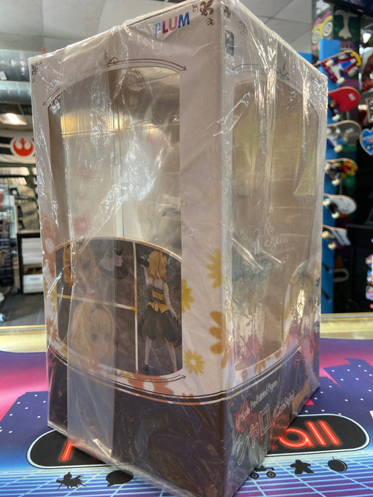 PLUM Is the Order a Rabbit Syaro Cafe Style Statue