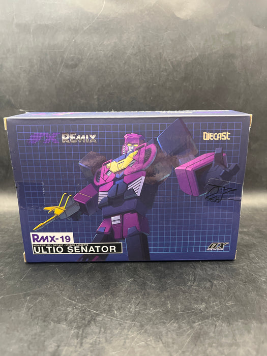 Ocular Max Remix RMX-19 Ultio Senator Figure