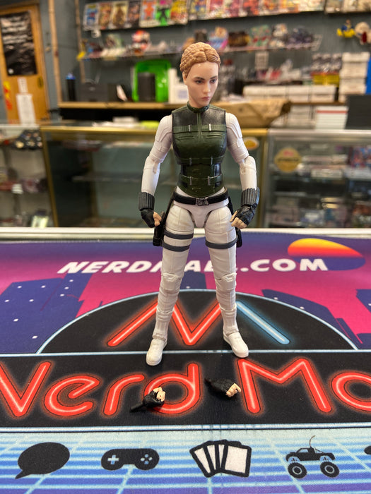 Marvel Legends Yelena Belova (BAF Crimson Dynamo)