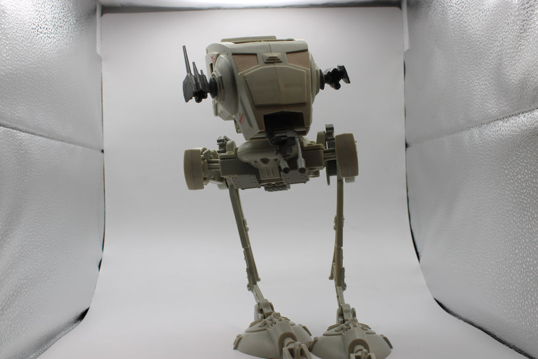 Kenner Star Wars Scout Walker (1982)