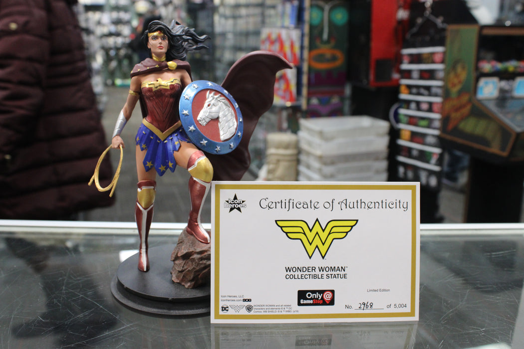 Wonder Woman DC Heroes Collection Statue