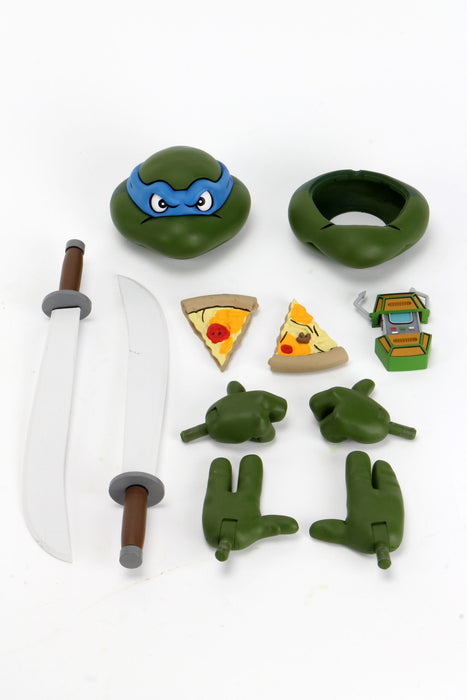 Teenage Mutant Ninja Turtles (Cartoon) 1/4 Scale Action Figure – Giant-Size Leonardo