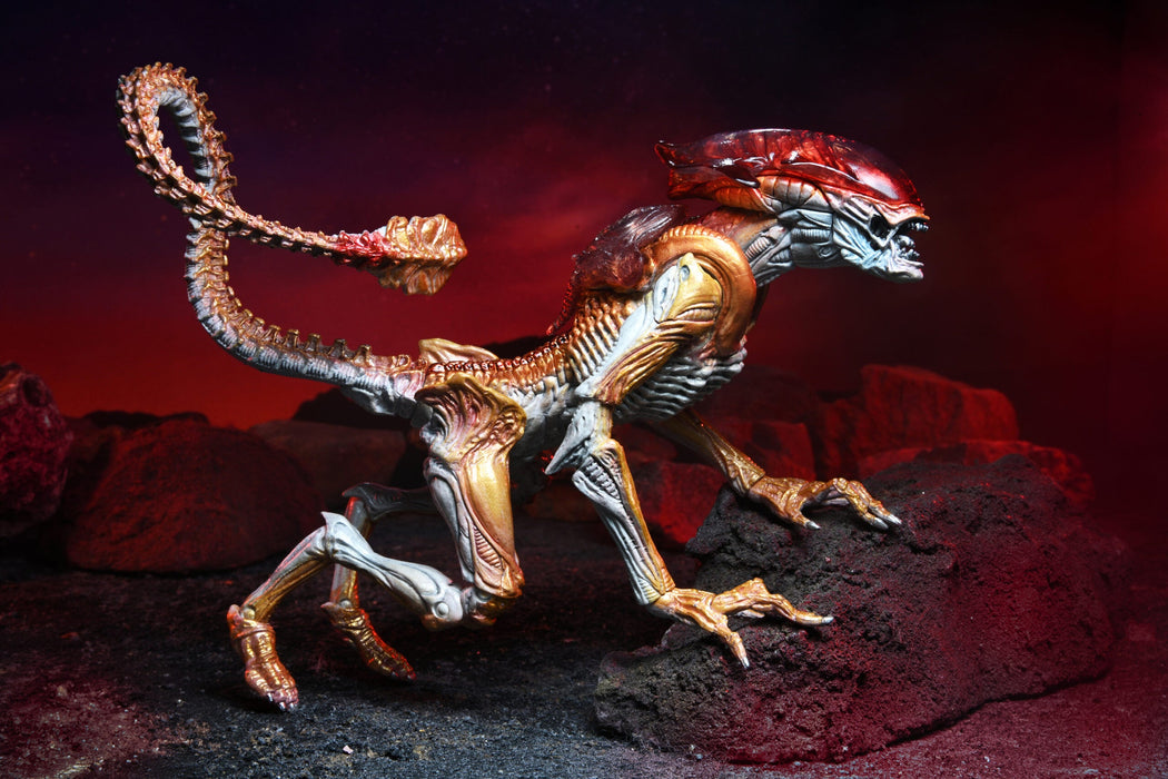 NECA Kenner Tribute Ultimate Panther Alien - 7" Action Figure