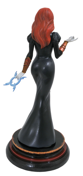 Femme Fatales Dawn PVC Figure Diorama