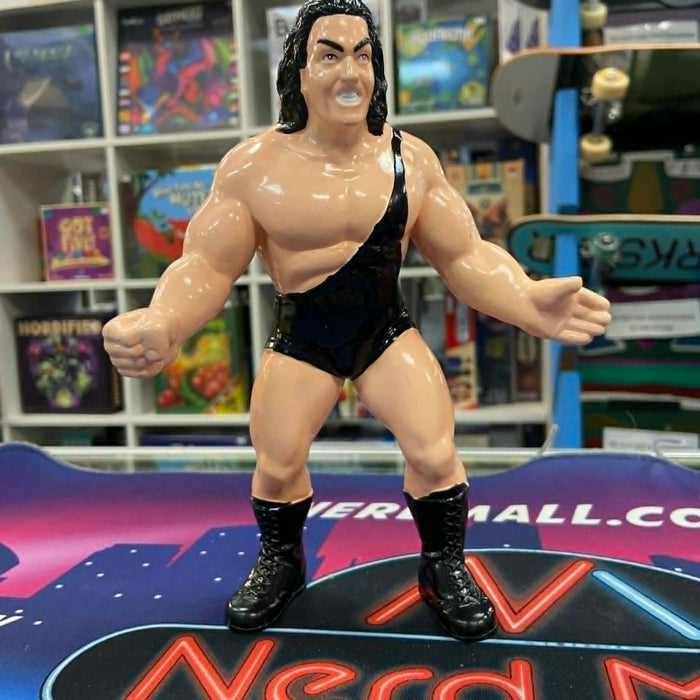 OSFTM WCW LE set 3 The Giant