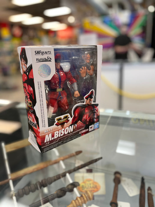 Street Fighter M Bison S.H.Figuarts