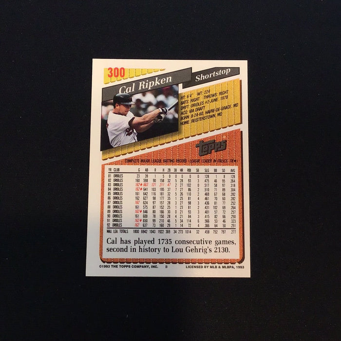 1993 Topps Gold #300 Cal Ripken