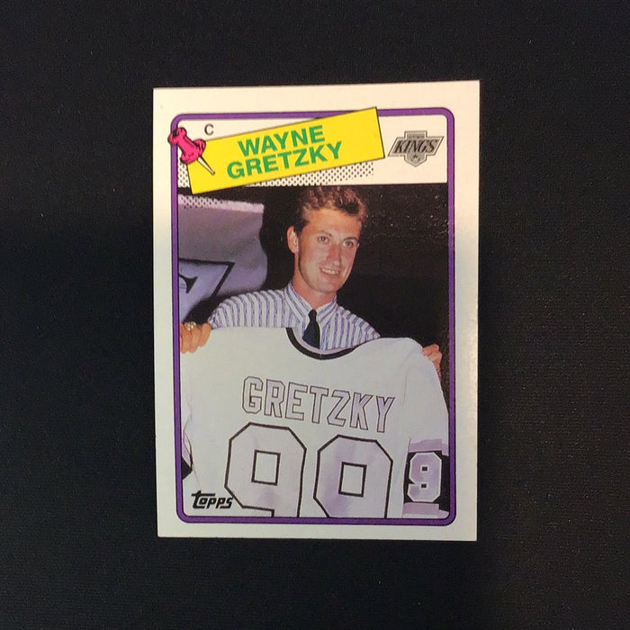 1988-89 Topps #120 Wayne Gretzky Sweater