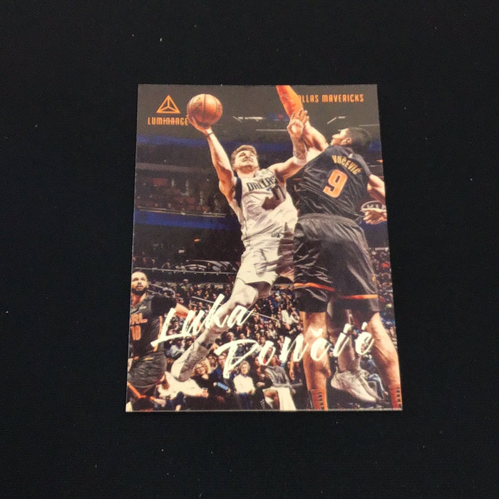 2019-20 Panini Chronicles Bronze #159 Luka Doncic/Luminance