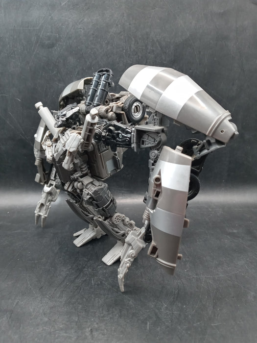 Transformers Studio Series Constructicon Mixmaster