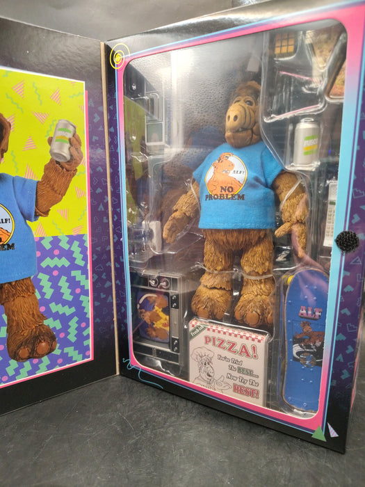 NECA Ultimate ALF Totally 80s