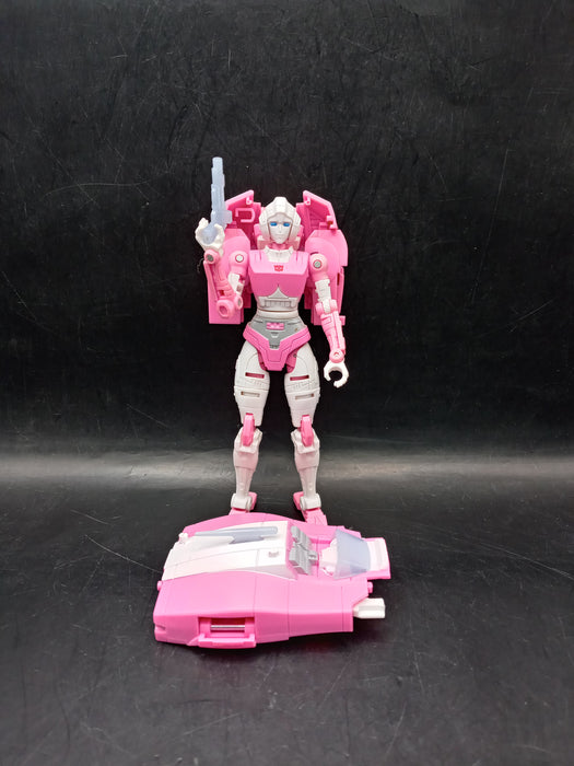 Transformers War for Cybertron - Deluxe Class: Arcee
