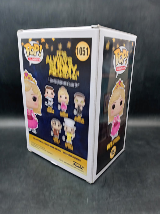 POP Television It's Always Sunny In Philadelphia - Dee Starring As The Princess