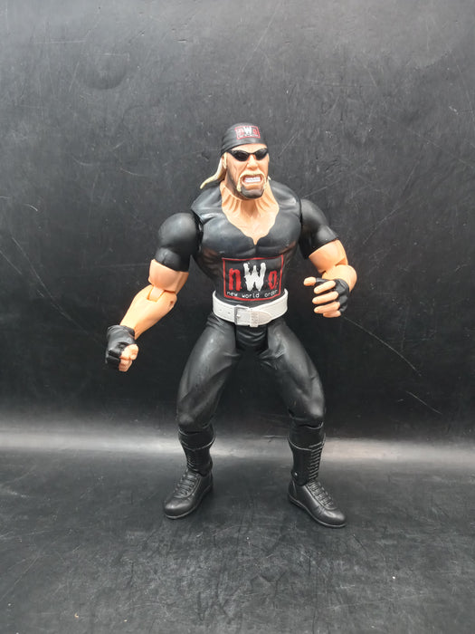 Toybiz WCW Hollywood Hulk Hogan