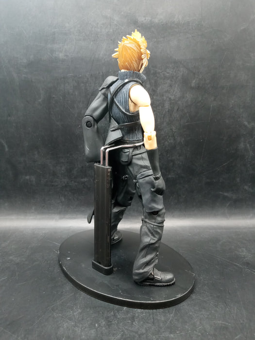 Final Fantasy VII Advent Children Cloud Strife Figure