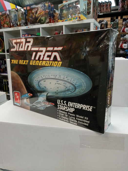 AMT/ERTL STAR TREK: The Next Generation USS ENTERPRISE NCC-1701-D 6619 model