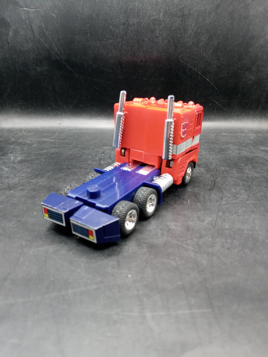 Transformers G1 Optimus Prime [Leaders]