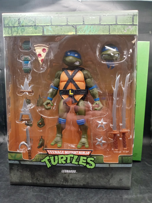 Super7 Ultimates Teenage Mutant Ninja Turtles - Leonardo