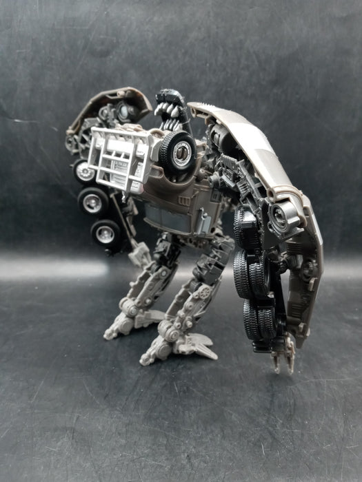 Transformers Studio Series Constructicon Mixmaster
