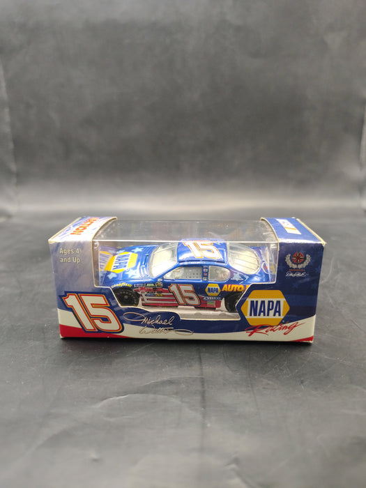 Michael Waltrip #15 Napa Action Nascar 1/64