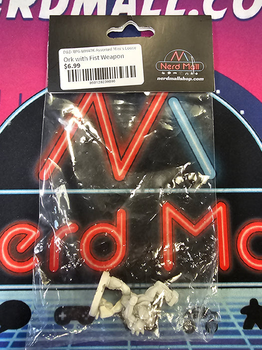 D&D Mini Ork w/ Fist Weapon