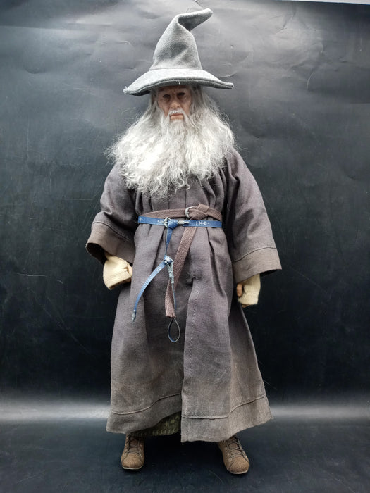 Asmus Crown Series LOTR 1/6th Scale Gandalf The Grey