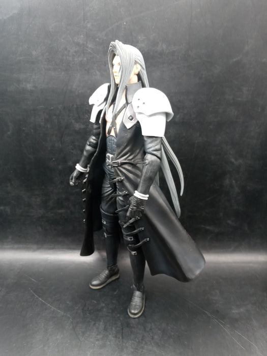 Final Fantasy VII Sephiroth Play Arts Vol. 2 Figure