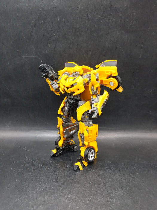 Transformers Studio Series Deluxe Class - Bumblebee