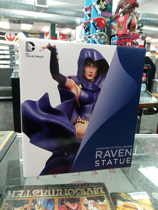 DC Direct Cover Girls Raven Statue