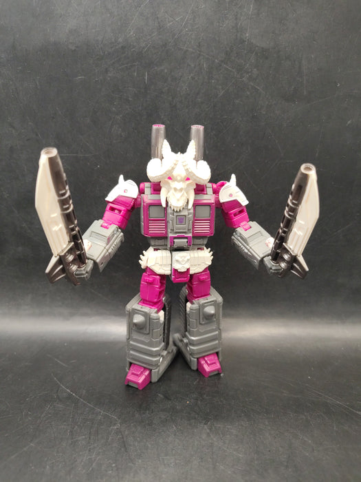 Transformers Legacy (Generations) Skullgrin