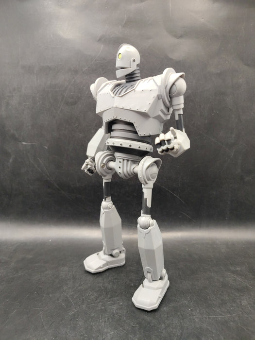 Diamond Select Iron Giant w/ light up eyes