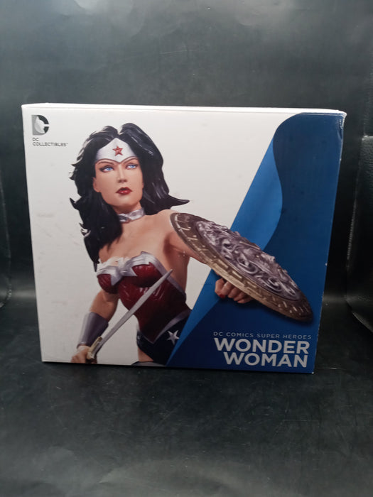 DC Collectibles Wonder Woman Bust
