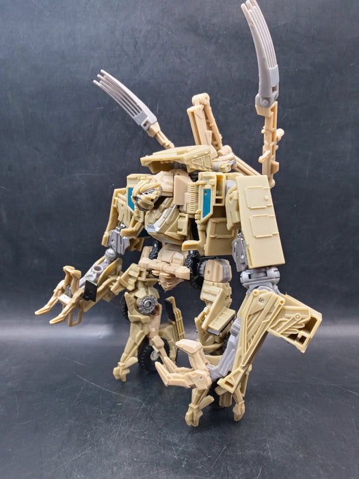 Transformers Studio Series Voyager Class - Bonecrusher