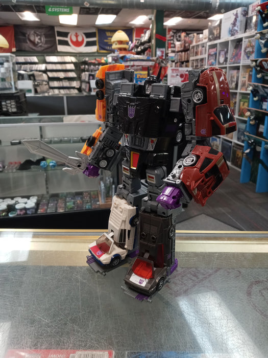 Transformers Legacy Evolution Stunticon Menasor