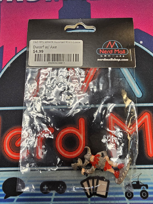 D&D Mini Dwarf w/ Axe