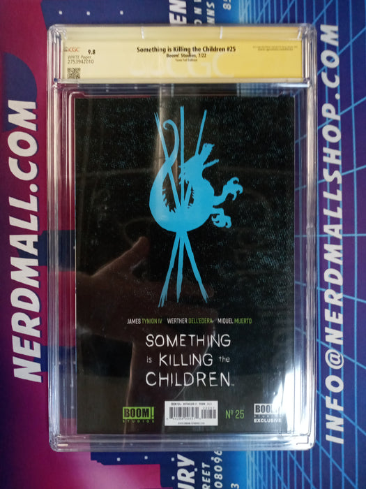 Something is Killing the Children #25 (Yoon Foil Var) Signed CGC 9.8