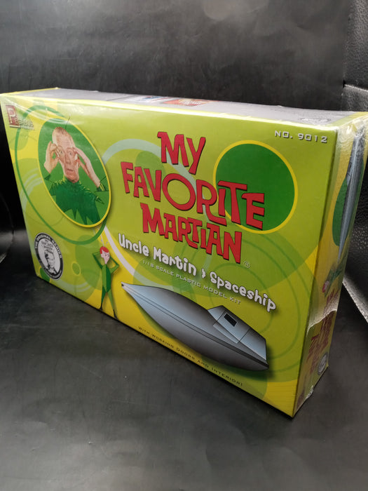 My Favorite Martian Uncle Martin & Spaceship 1:18 Plastic Model Kit