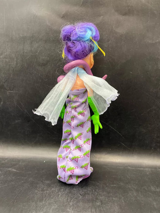 1982 Kenner Strawberry Shortcake Friendly Foes Sour Grape