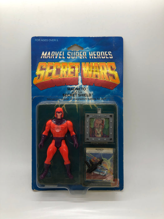 Marvel Super Heroes Secret Wars- Magneto and his Secret Shield